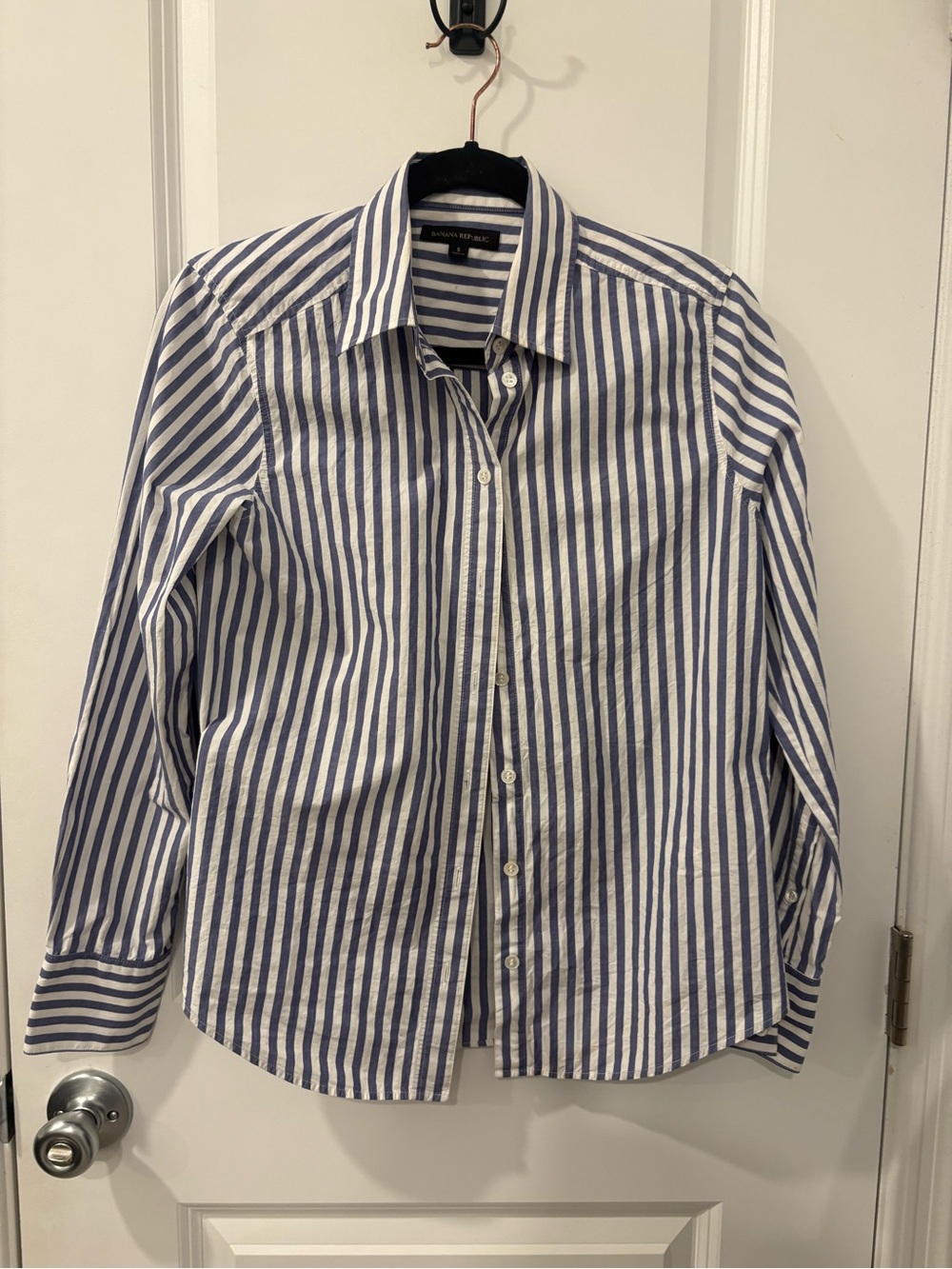 Banana Republic Blue & White Vertical Stripe Button-Down Shirt